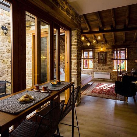 Blossom Rooms & Suite Верія Екстер'єр фото