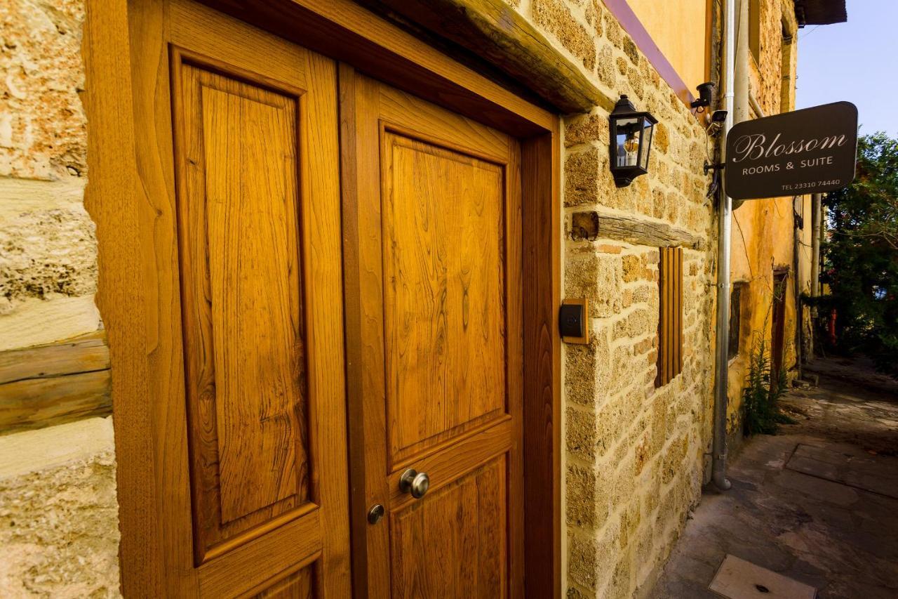 Blossom Rooms & Suite Верія Екстер'єр фото